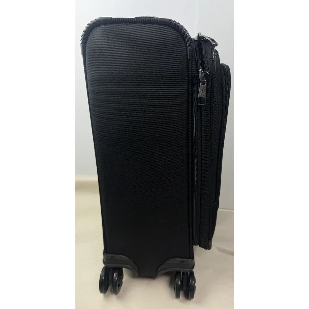 Travelpro Crew Classic Carry-On Spinner Suitcase Luggage